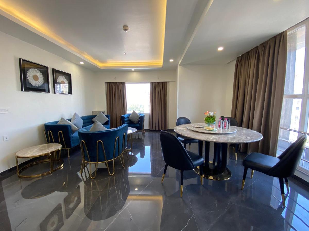 Apricot Hotel , Ahmadabad Zewnętrze zdjęcie