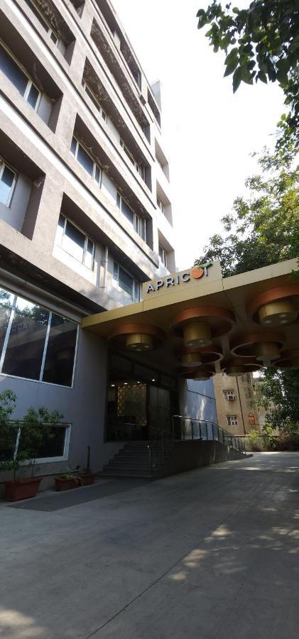 Apricot Hotel , Ahmadabad Zewnętrze zdjęcie