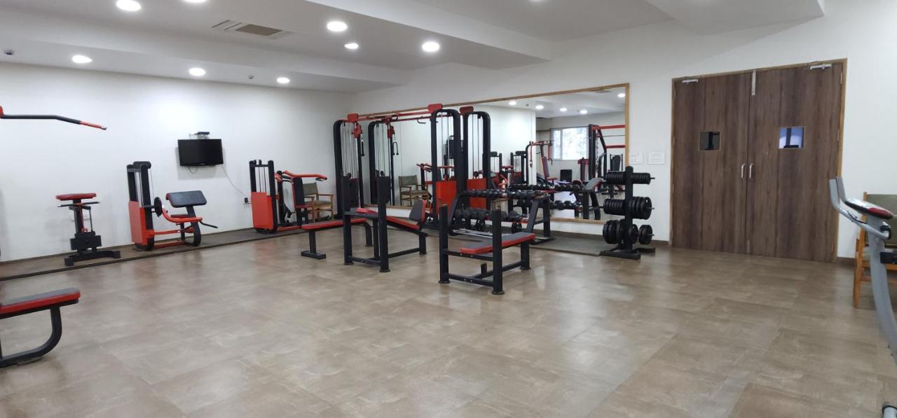 Apricot Hotel , Ahmadabad Zewnętrze zdjęcie
